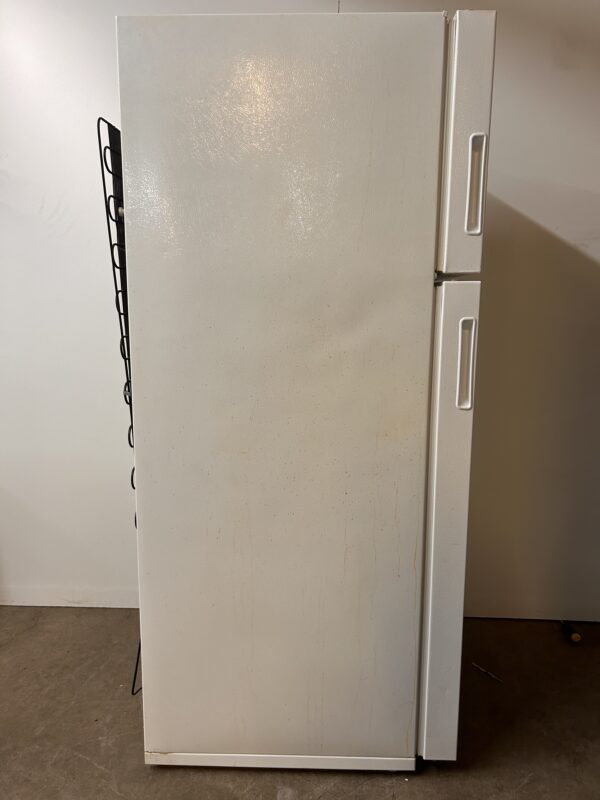 Used Amana Fridge - Image 3